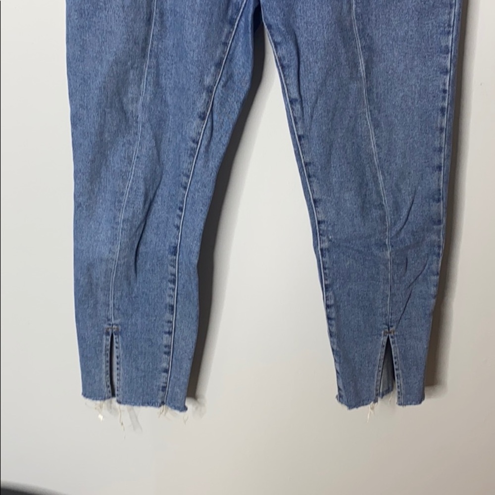 Jeans - Picture 3 of 4